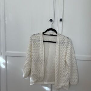 Vintage Ivory Lace Cardigan 🤍
